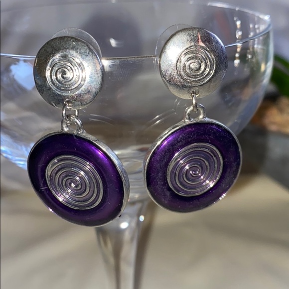 SOLD - Picture 1 of 2